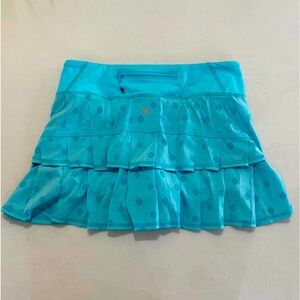 Lululemon tennis skirt size 4 - ruffles in the back